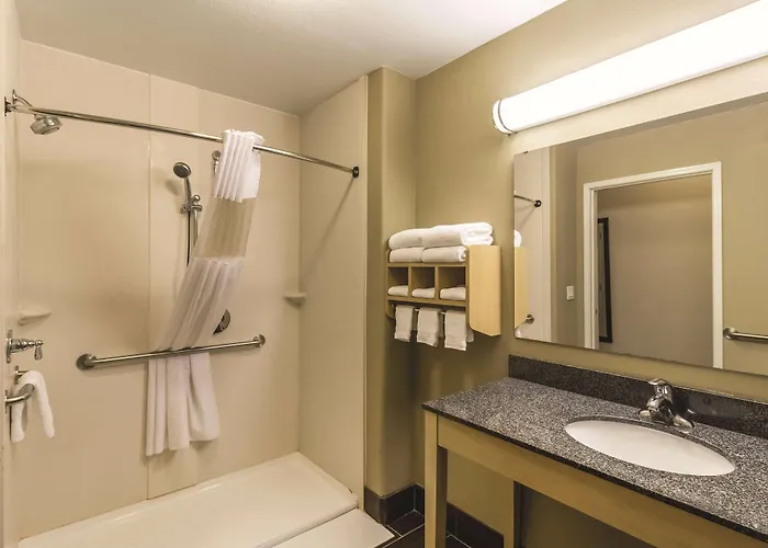 La Quinta By Wyndham Fargo-medical Center 3* Fargo