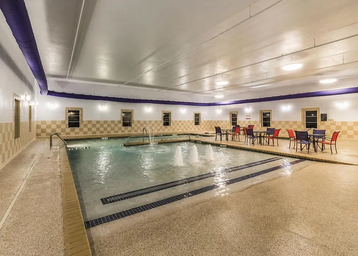 Hotel La Quinta By Wyndham Fargo-medical Center Fargo