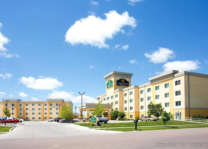 La Quinta By Wyndham Fargo-medical Center 3*