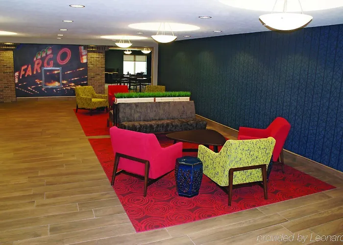 La Quinta By Wyndham Fargo-medical Center